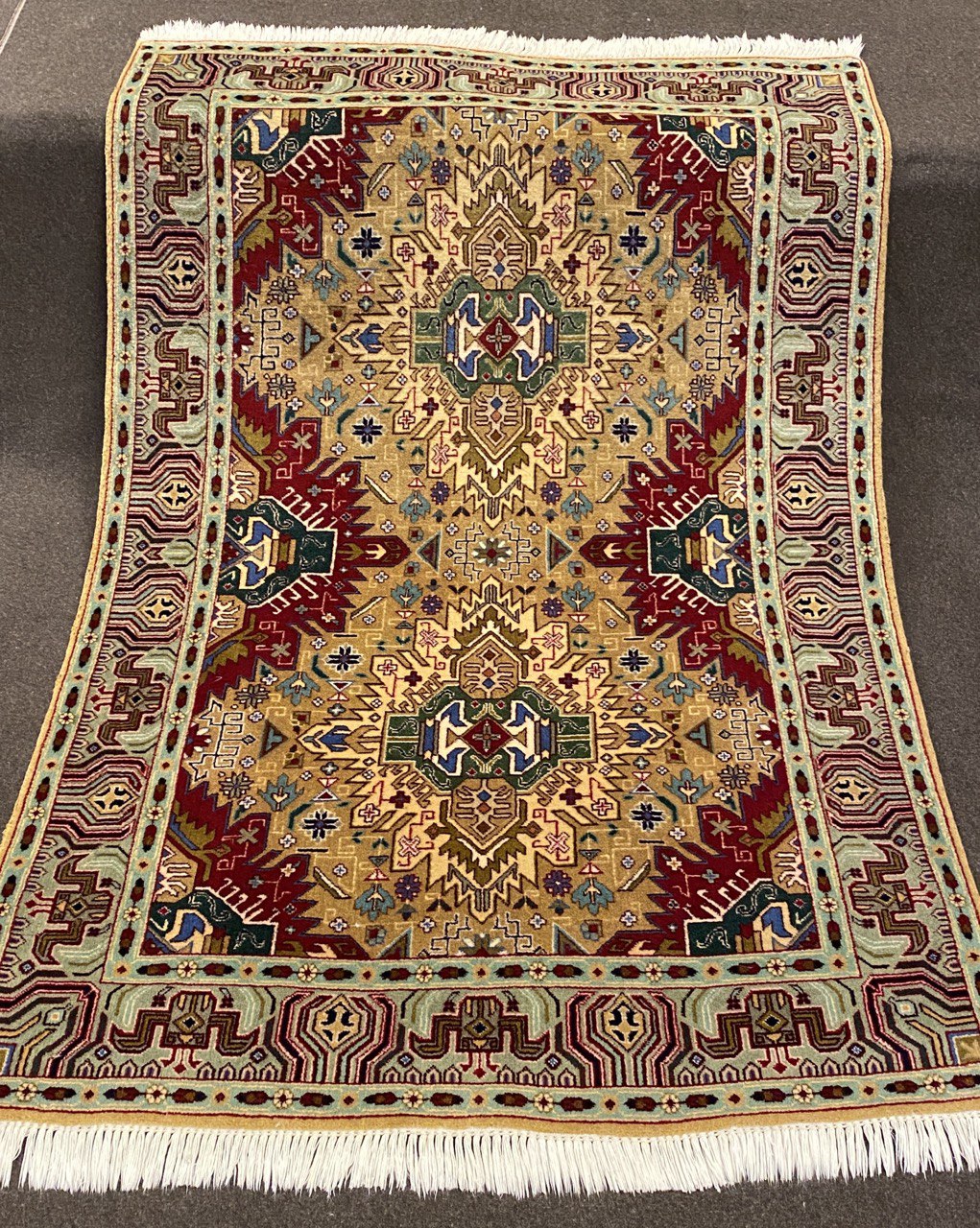 Tappeto Persiano Tabriz 155 x 102 cm