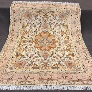 Tappeto Persiano Tabriz 60Raj Ordito in Seta 207 x 155 cm (Venduto)